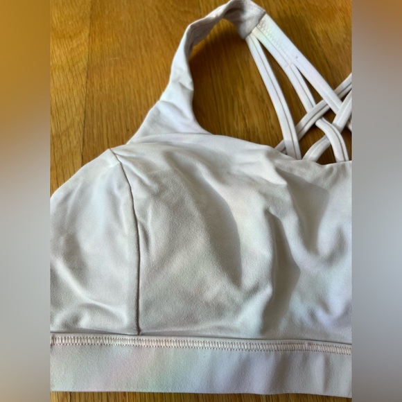 Lululemon sports bra in excellent used condition - Picture 2 of 5